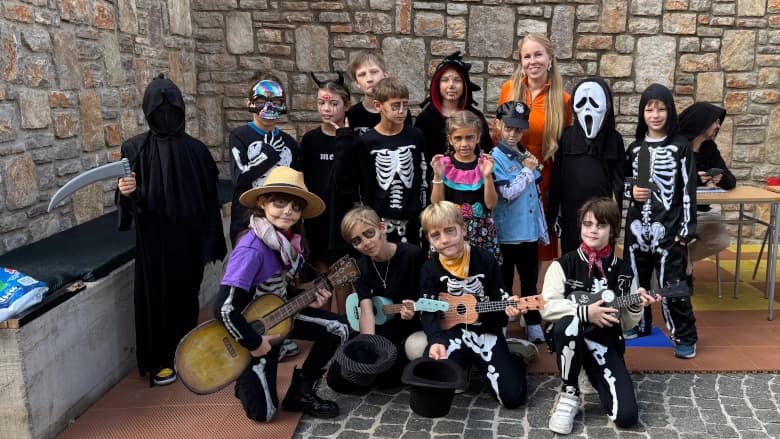 Halloween at Adriatic College null