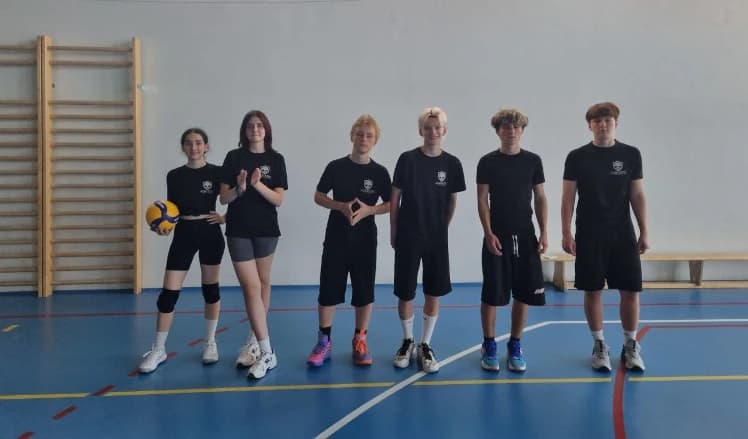 Volleyball Mini-Tournament between Adriatic College and Kompas School