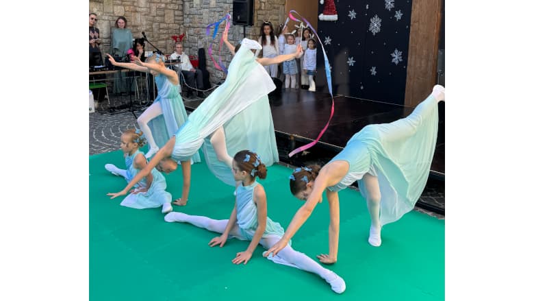 New Year Charity Fair TOPLA ZIMA 2025